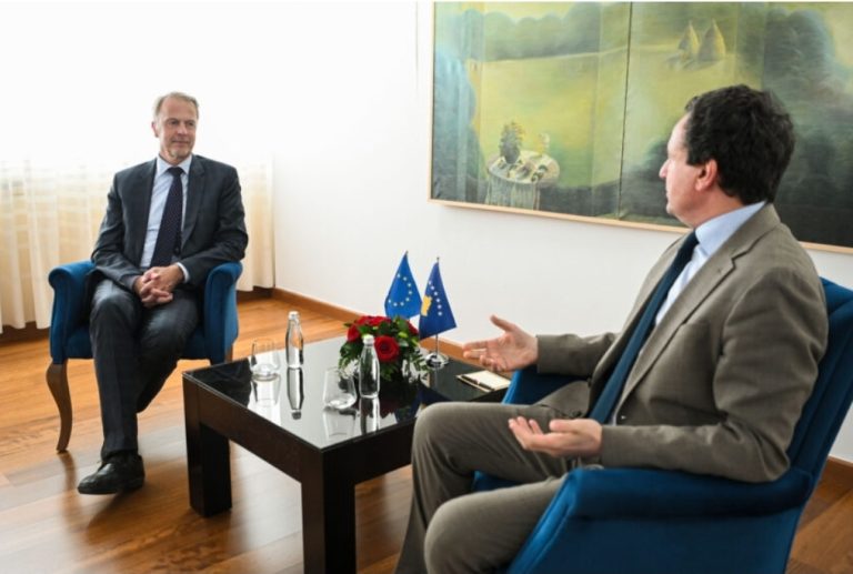 Kurti sot pranon Raportin për Kosovën nga KE