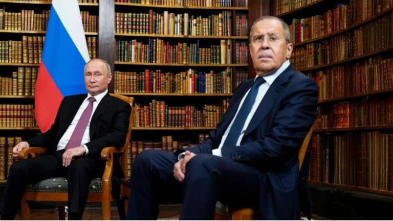 Lavrov: Rusia nuk do luftë, por do veprojë nëse forcat evropiane vendosen në Ukrainë